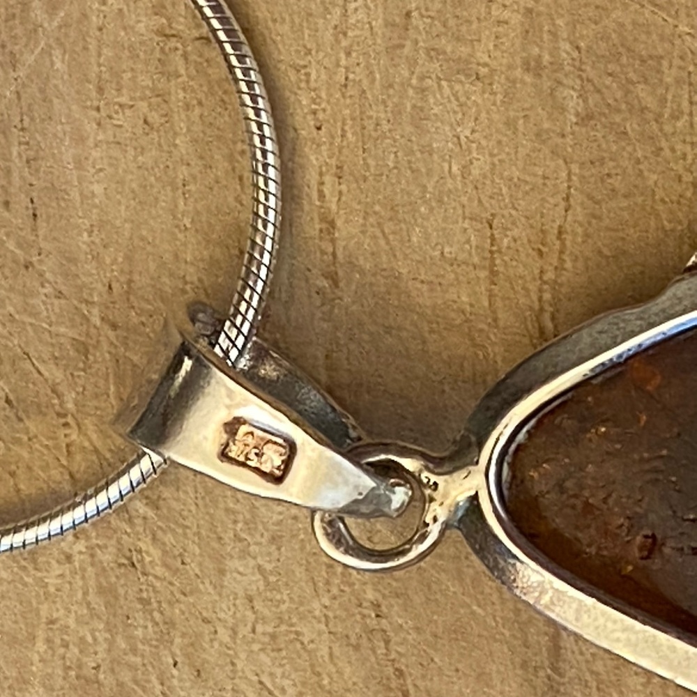 Host pick New Year's Eve! Vintage 925 sterling silver Amber Art Deco pendant - Picture 9 of 11